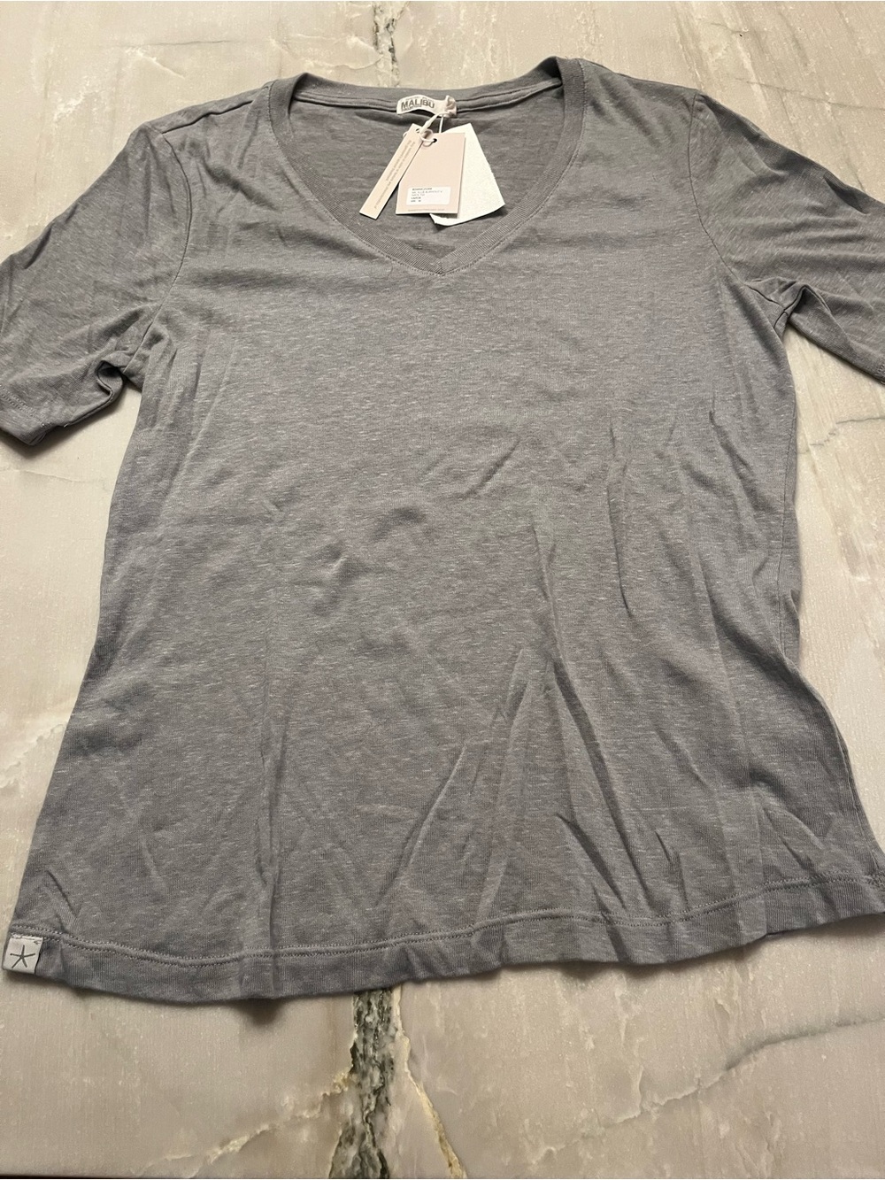 Barefoot Dreams Women's Short Sleeve V-Neck Tee - Gray